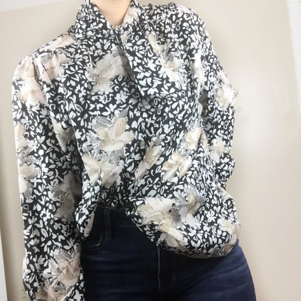 Vintage Inspired Floral Neck Tie Detail Blouse